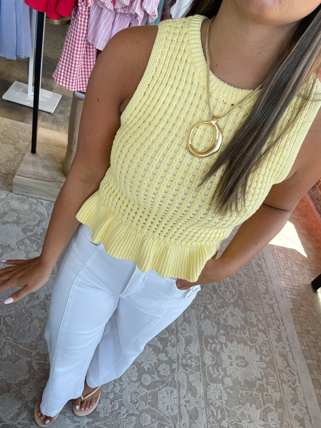 Invisible String Top