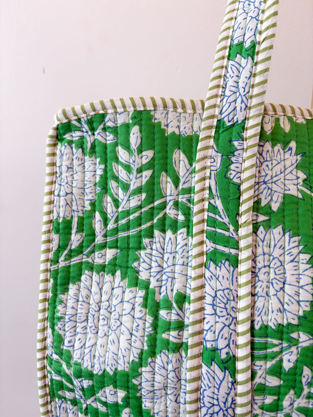 The Wild Fern Medium Tote