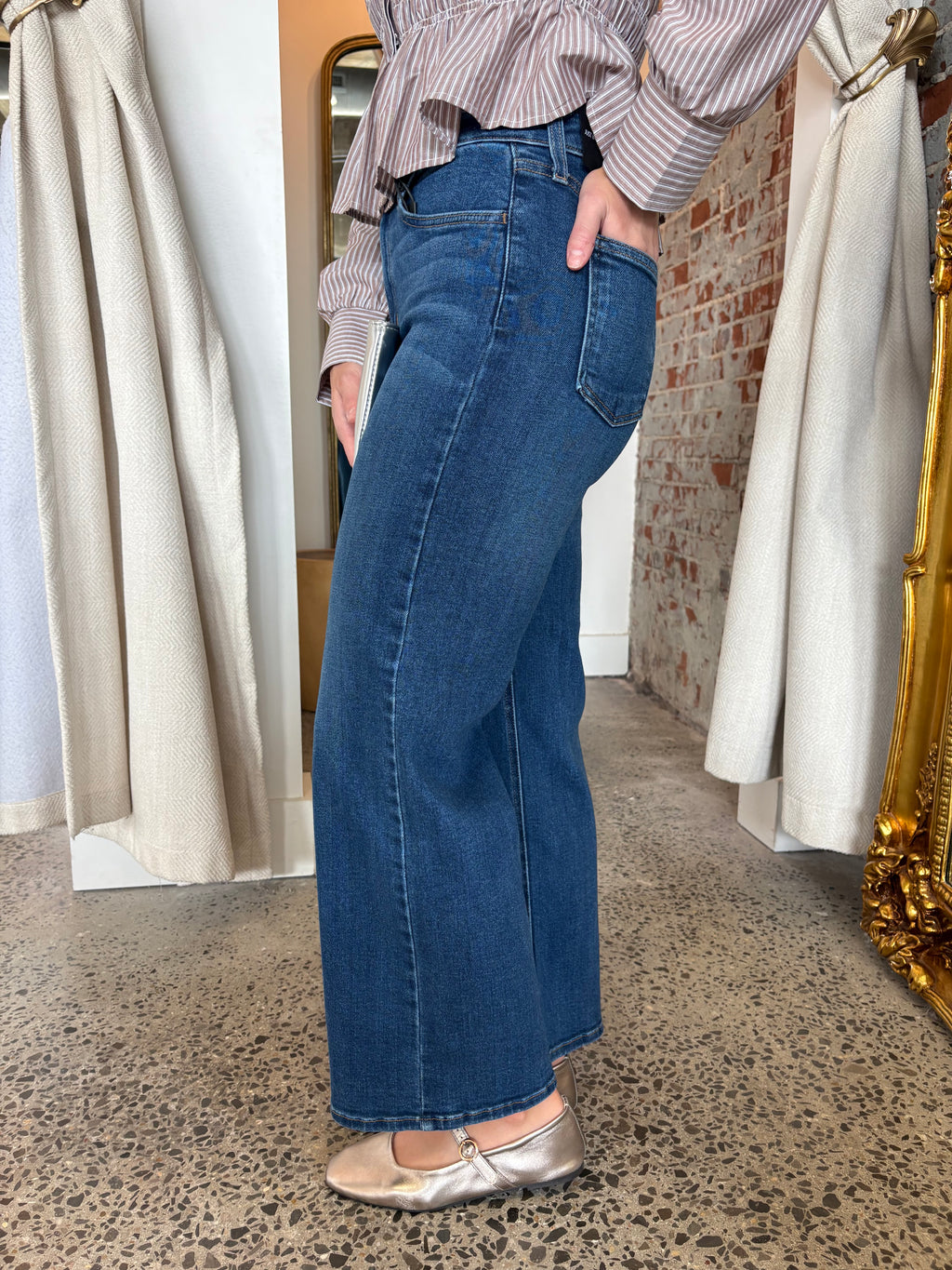 Alix Wide Leg Jeans