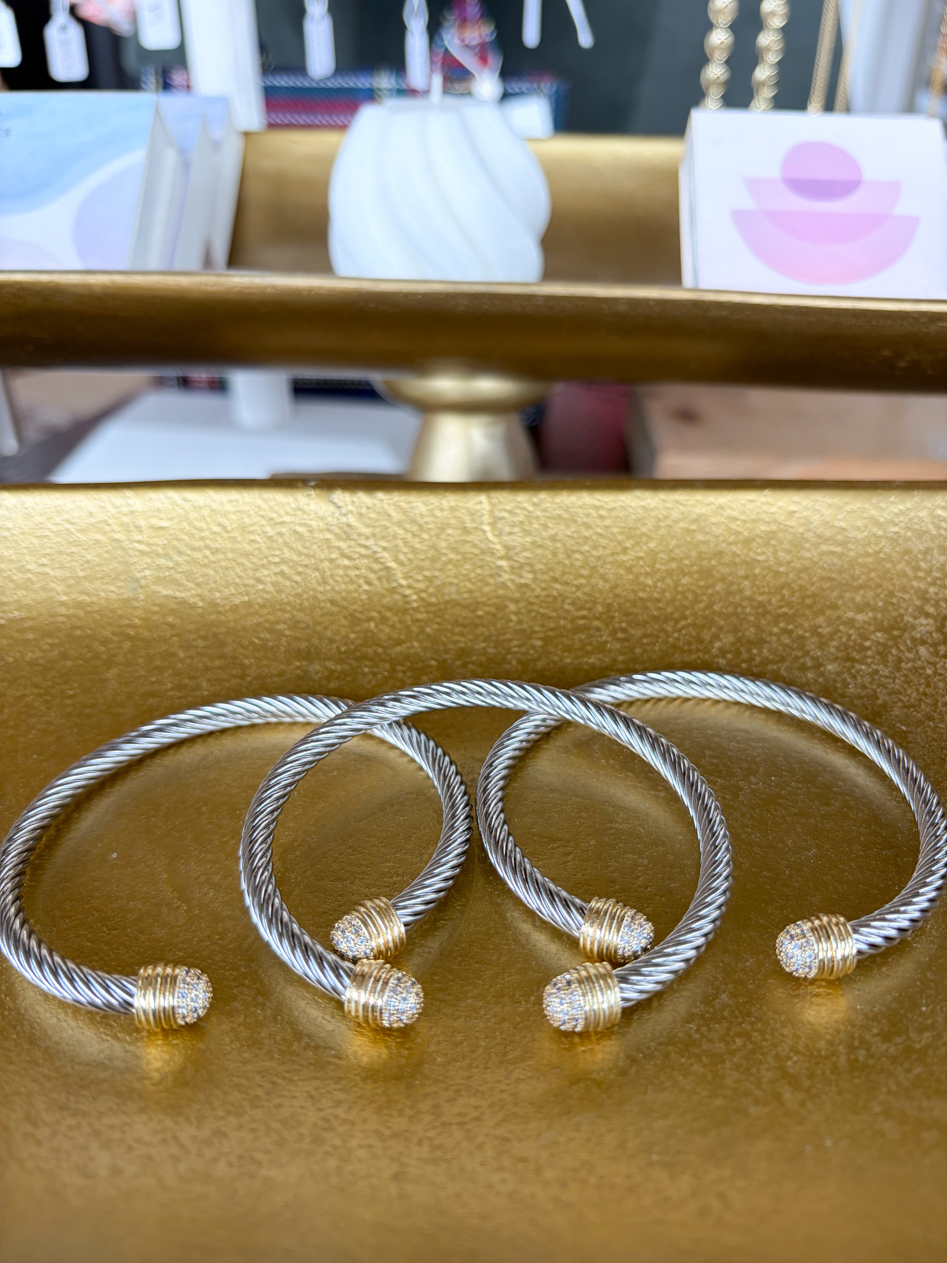 The Ellen Bracelet