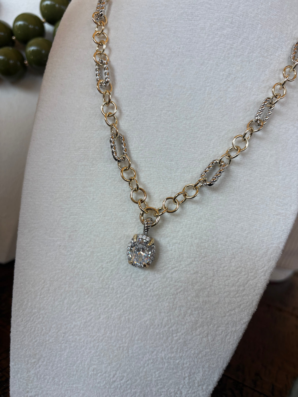 Ellie Gem Necklace