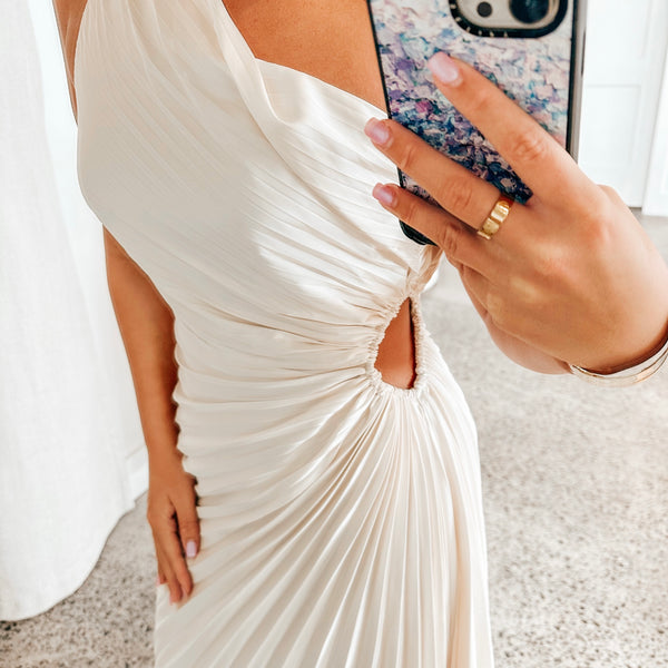 Perfect Portrait Dress