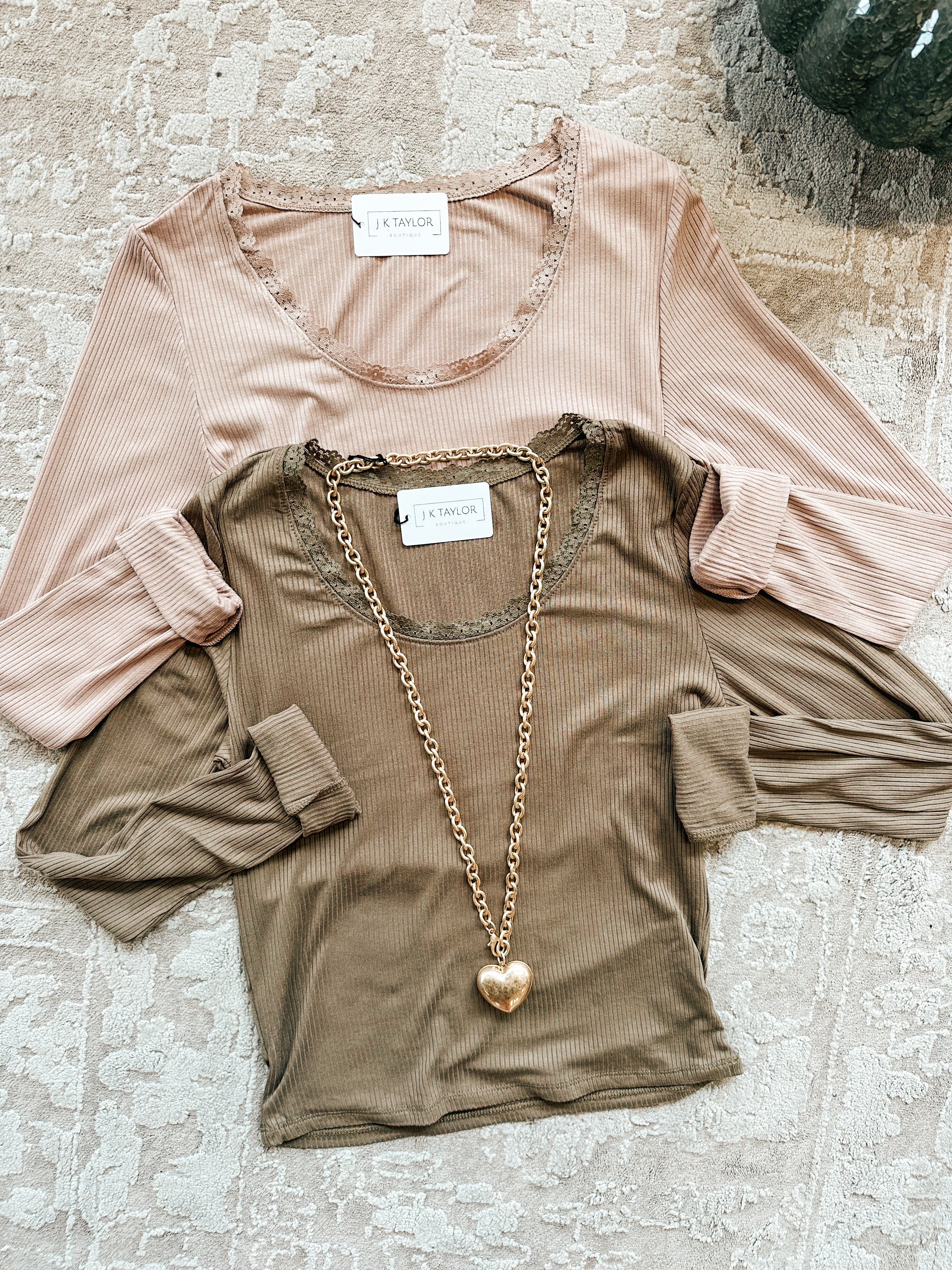 Gilbert Top
