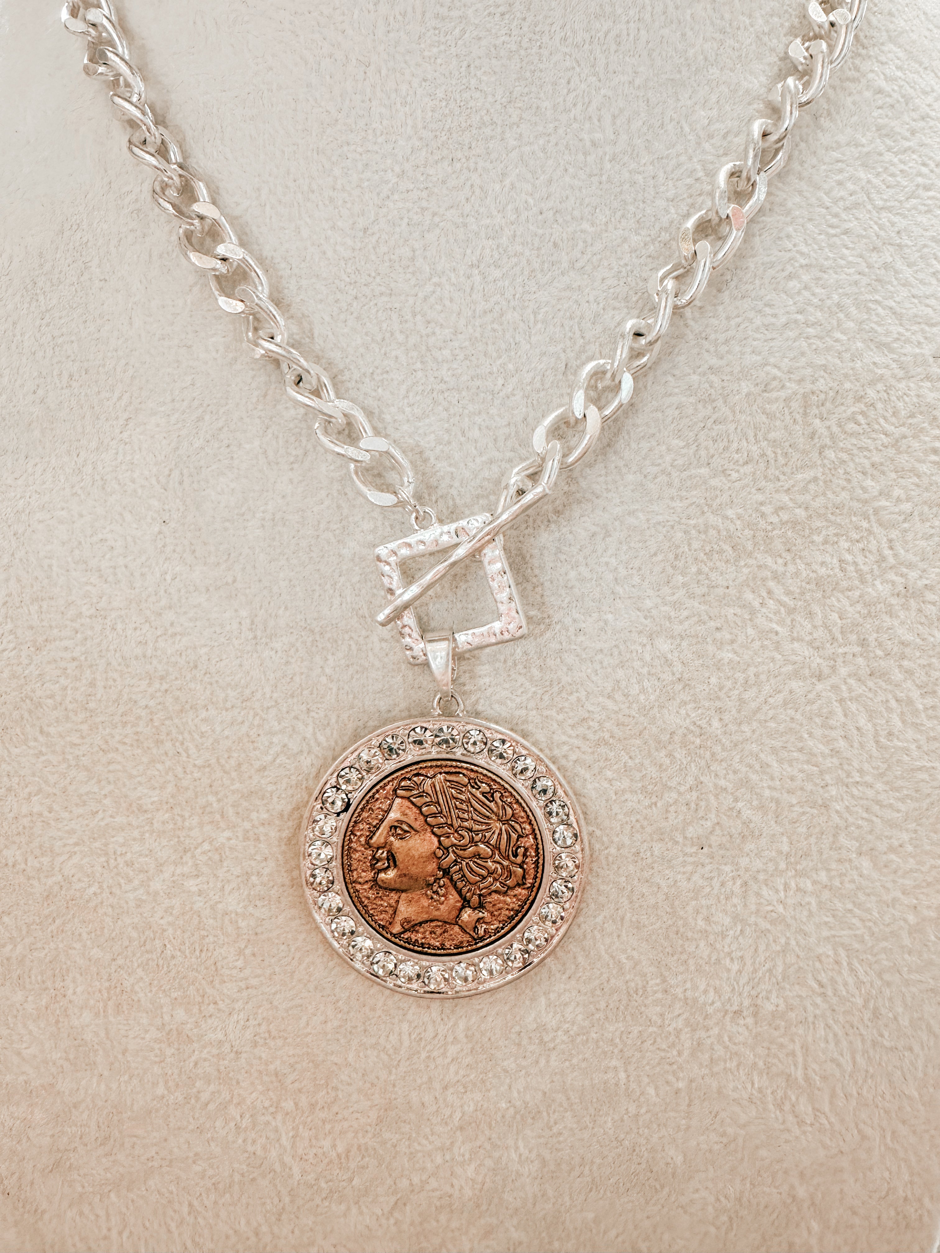 Team Necklace