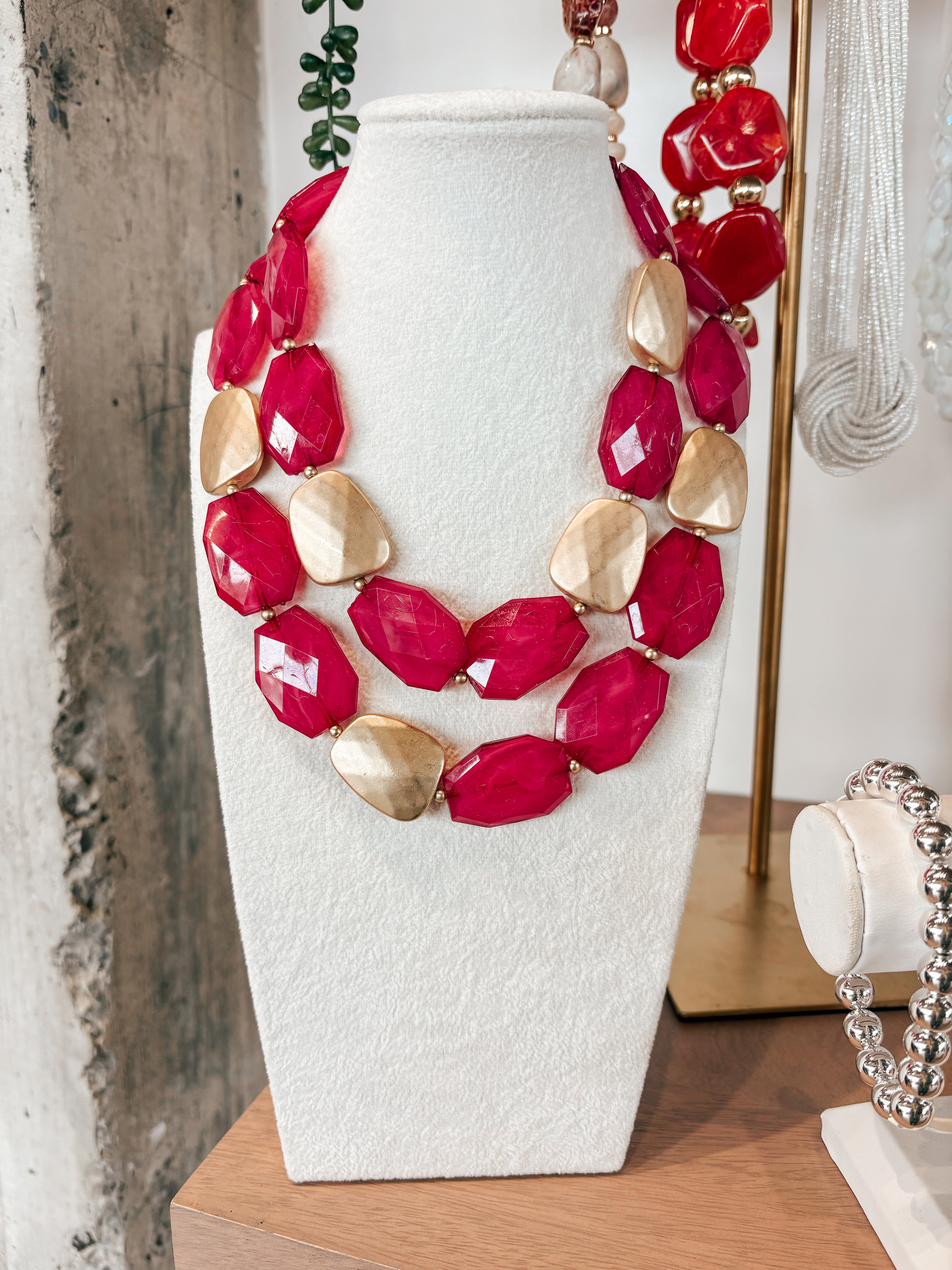 Unique Moment Necklace