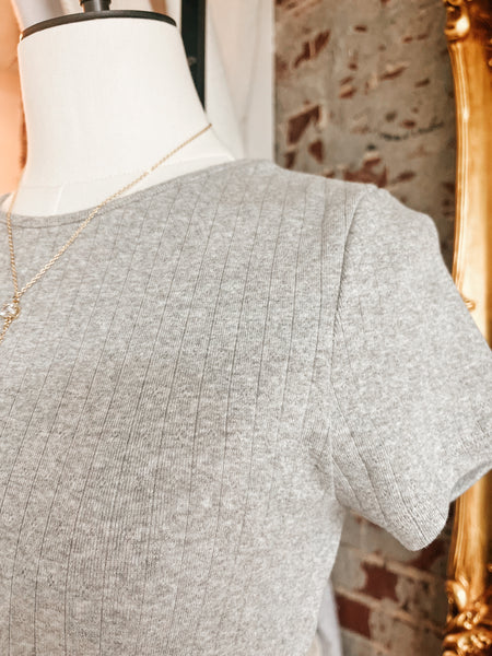 Laurie Basic Tee