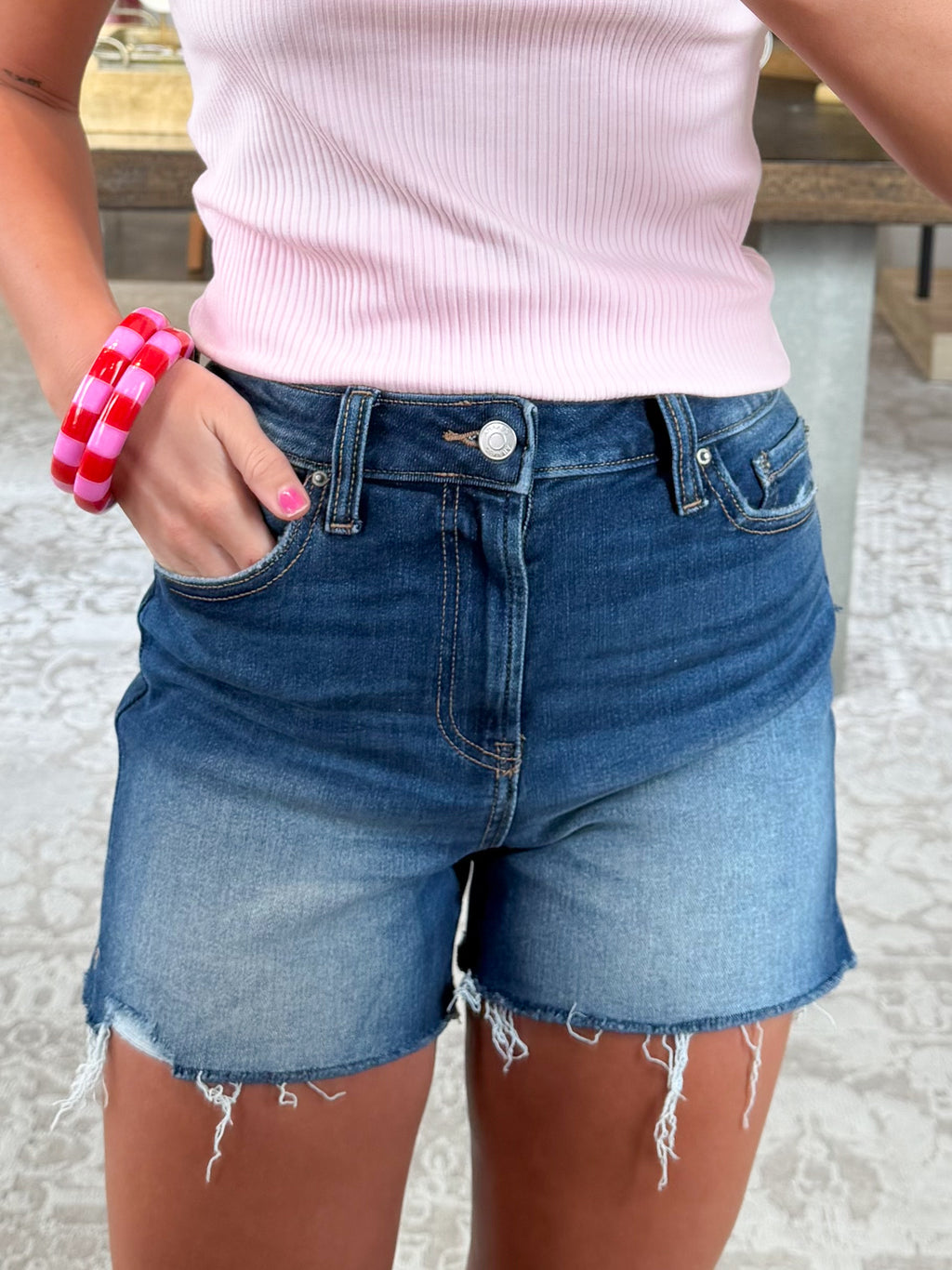 Sunny Times Shorts