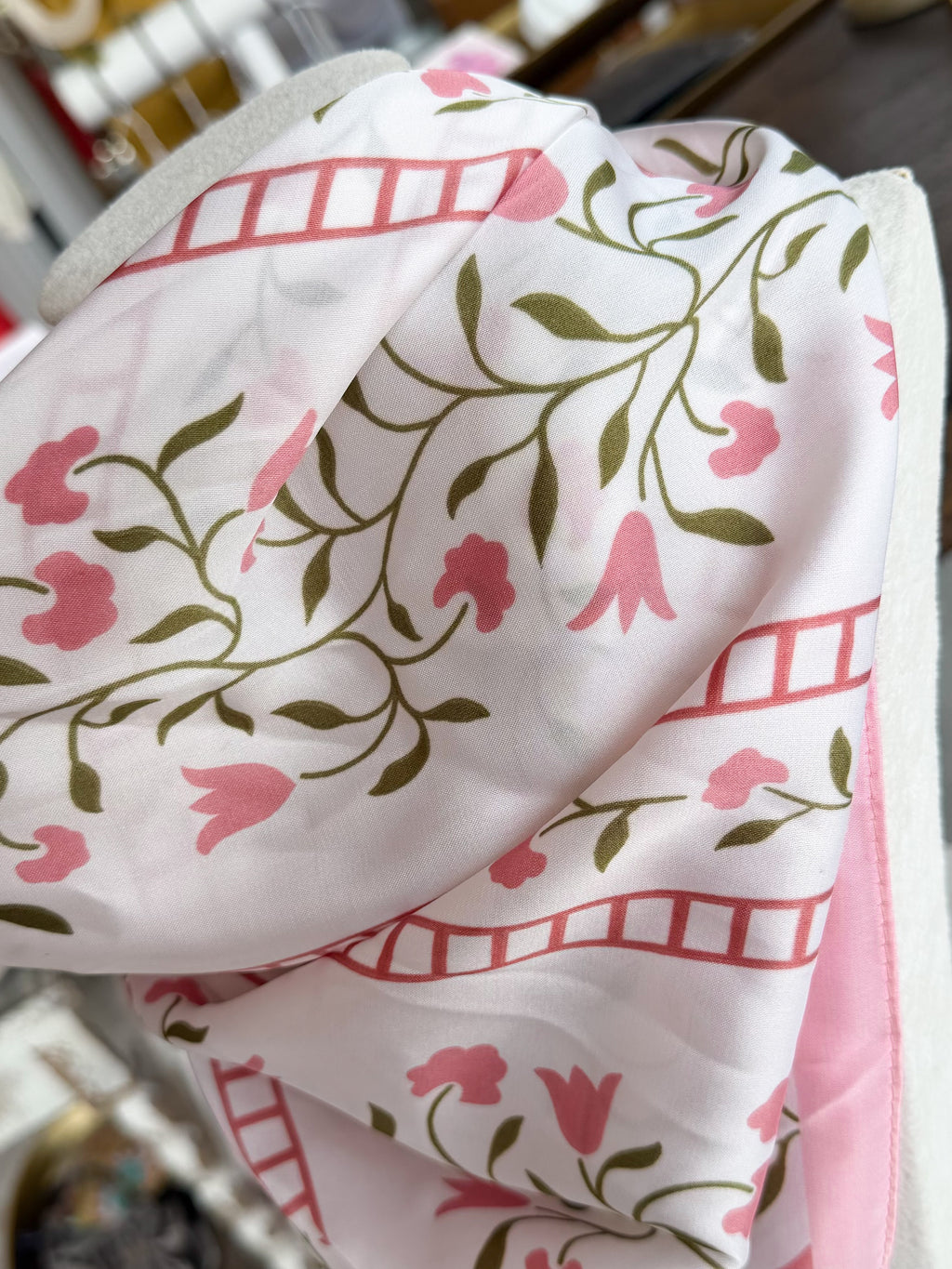 Pretty Petal Scarf